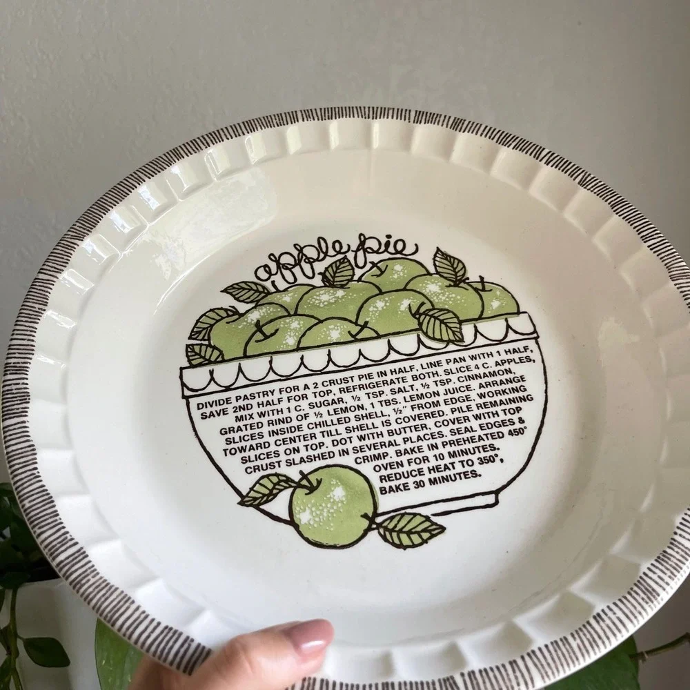 Royal China by Jeannette Vintage Apple Pie Recipe Plate Ceramic Baking Dish USA